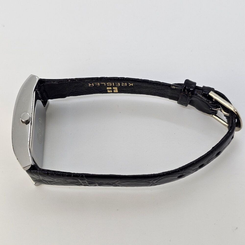 Guess Women's Watch 17MM Gray Case Gray Dial New Black Leather Bands New Battery - Picture 9 of 13